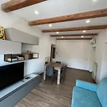My Downtown Flat Апартаменты *