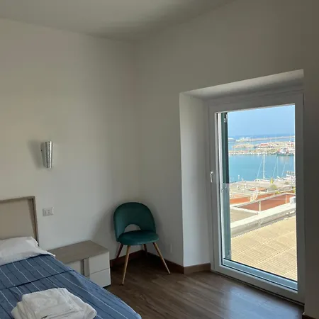 My Downtown Flat * Civitavecchia